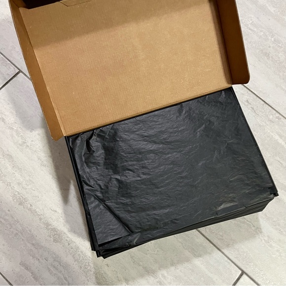 Saint Laurent Shoe Box - Picture 5 of 6